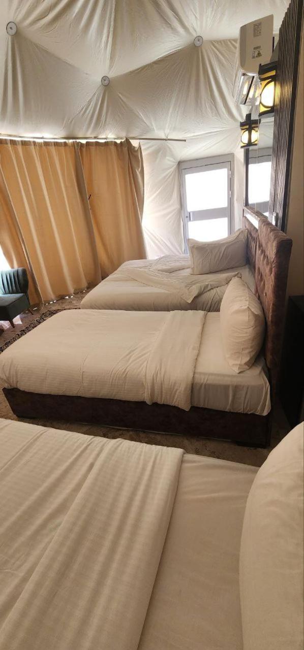 Hotel Omar Ali Luxury Camp Wadi Rum Exterior foto